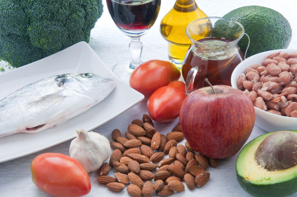 How Fruits Can Help Lower Cholesterol: A Delicious Path to Heart Health How Fruits Can Help Lower Cholesterol: A Delicious Path to Heart Health